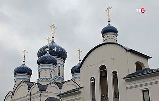 Ресин проинспектировал строительство храма в честь Федора Ушакова