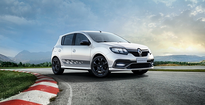 Renault показал "заряженный" Sandero RS