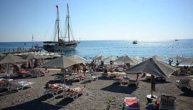 Россияне рассказали о нападении сотрудников отеля в Турции