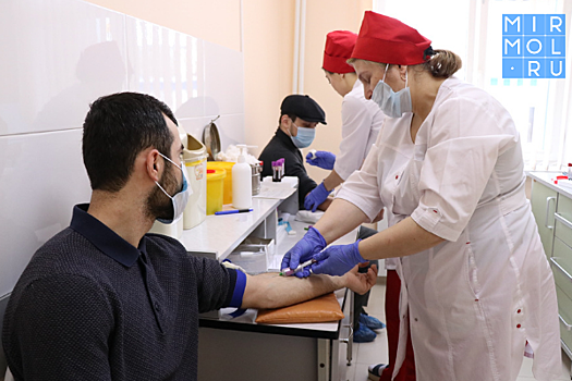 Сотрудники Минмолодежи РД готовятся к вакцинации от коронавируса