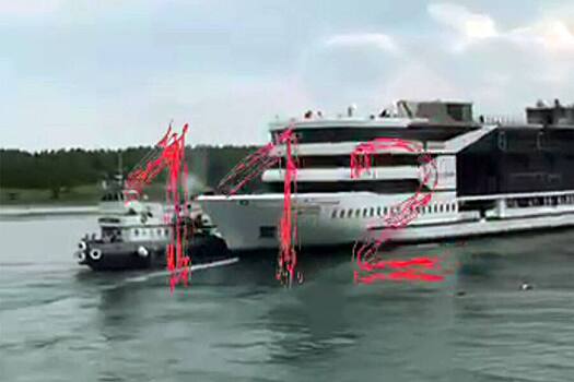 Не задалось с самого начала: круизный лайнер «Баргузин» протаранил буксир