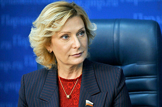 Святенко назвала развитие молодежной политики приоритетом работы Совфеда