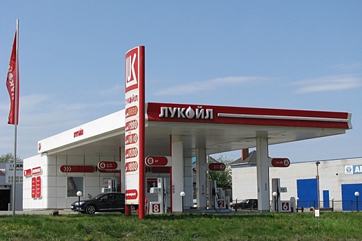 В Волгограде бензин преодолел планку в 50 рублей