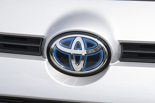 Toyota нашла, чем бороться с "китайцами": пожизненная гарантия