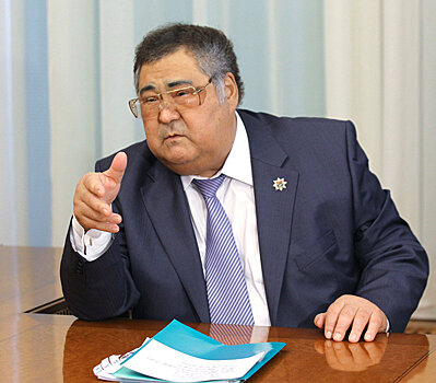 Губернатор Кузбасса Аман Тулеев остается в больнице