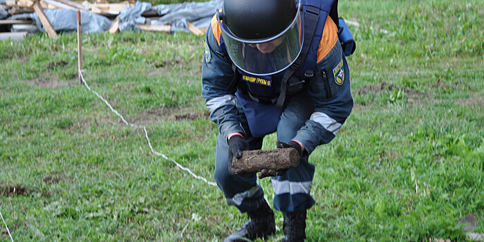 Склад боеприпасов времен Великой Отечественной войны обнаружили на территории кладбища в Молдове