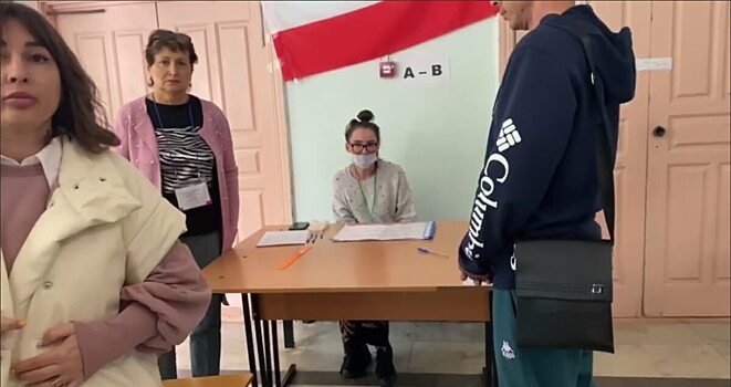 Кандидат в депутаты от КПРФ Солдатов устроил скандал на участке
