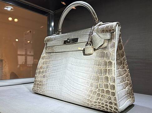 В сети нашли дешевый аналог многомиллионной сумки Hermes