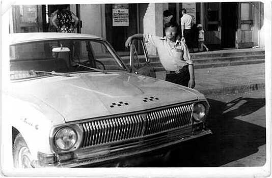 Комиссариха, Скрип-нога и водка в бардачке: как работали в 1970-е калининградские таксисты и проститутки