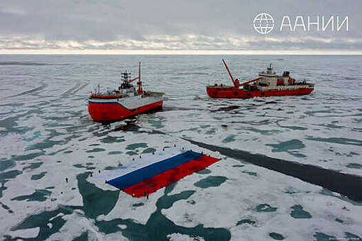 Главком ВМФ Евменов: США намерены противодействовать РФ в Арктике всеми силами