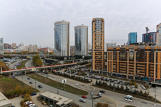 Новосибирск попал в топ-10 городов России для коротких поездок в октябре