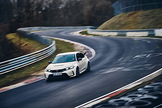 Honda Civic Type R признан быстрейшим переднеприводным автомобилем