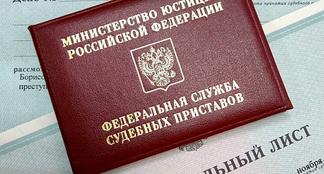 Самарец решил сделать из квартиры магазин и проломил несущую стену