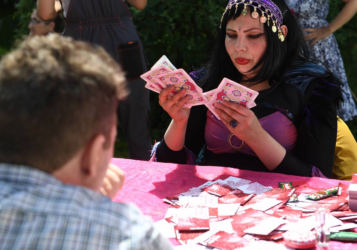 Объяснена вера россиян в сверхъестественное