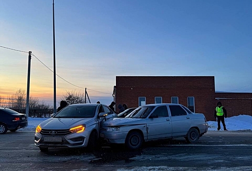 В Омской области произошло ДТП, в котором пострадал 6-месячный малыш