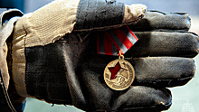 Пожарных Салехарда наградили в связи со 105-летием советской пожарной охраны