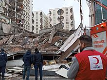 Власти Турции сообщили об увеличении числа погибших после землетрясений