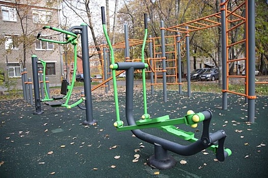 Во дворе в Савёловском построили спортивный городок