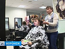 Курсы маникюра и шитья. Как женщинам помогают реализоваться в Воронеже