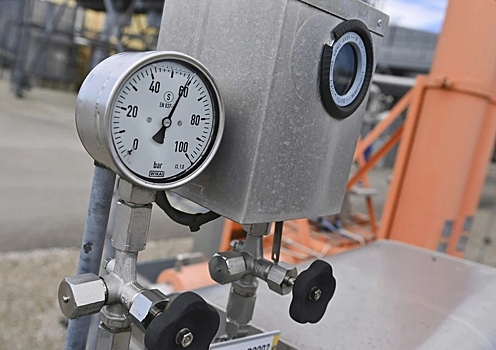 «Газпром» начал поставки топлива в Венгрию сверх контрактов