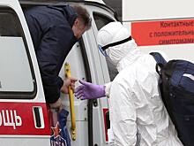 На передовой: в Петербурге объяснили смерть медсестер