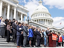 Axios: Трамп заручился поддержкой 37 республиканцев в Палате представителей