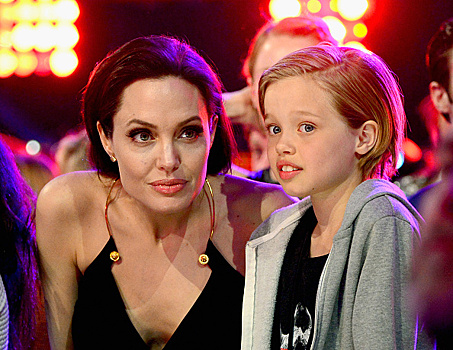 Дочке Анджелины Джоли и Брэда Питта Шайло - 11! Как и с кем отпраздновали ее день рождения?