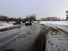 Под Самарой Ford таранил ВАЗ 2112, водитель «двенадцатой» госпитализирован