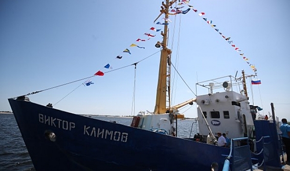 Волгоградские ихтиологи получили новое судно для исследований