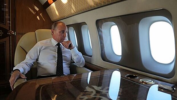 Борт президента Путина вылетел в Саратовскую область