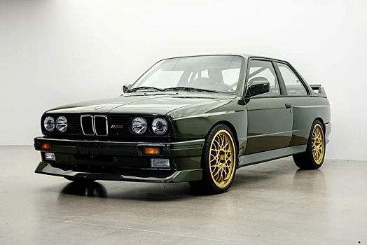 На продажу выставлен необычный BMW M3 E30: под капотом скрывается 3,7-литровый шестицилиндровый мотор