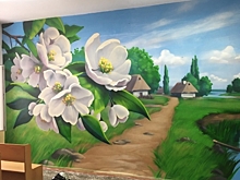 Челябинский художник нарисовал в столовой психбольницы умиротворяющий пейзаж