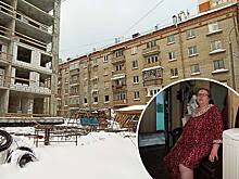 «Хотя бы весна скоро»: чиновники оставили москвичку-пенсионерку в расселенном доме без света и тепла