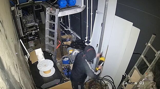 В Пензенском районе обокрали автомойку