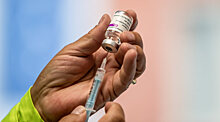 В ЕК оценили эффективность вакцины AstraZeneca