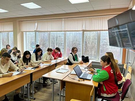 Более тысячи свердловских студентов и школьников присоединились к акции «Большой этнографический диктант»