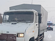 Две женщины пострадали в ДТП с грузовиком