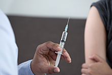 Гинцбург назвал способы повысить эффективность вакцины