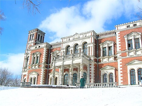 Заколдованный замок роз