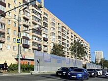 «Сплошные серые баррикады»: в Казани началась вторая волна тотальной заборизации