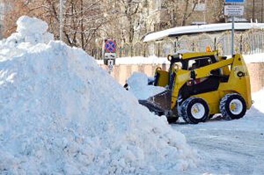 Правила уборки снега и другие вопросы обсудили на оперативном совещании в управе района