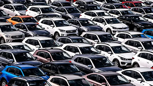 Вторичный авторынок растет, первичный проседает - итоги октября 2025 года