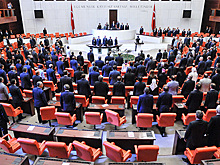 Турецкий парламент продлил режим ЧП еще на 90 дней
