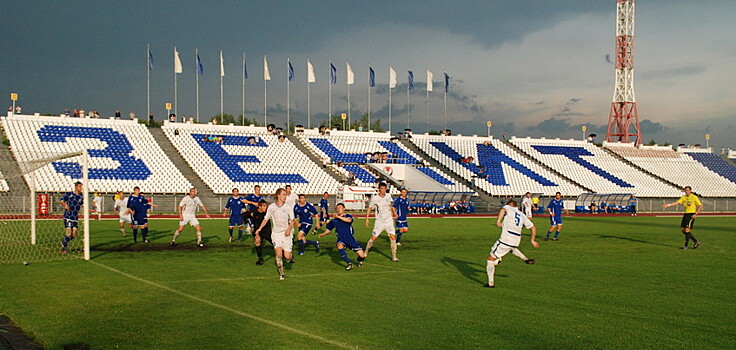 Ижевский «Зенит» начнет сезон матчем без зрителей