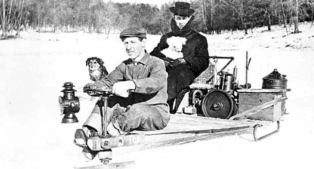 С чего началась история снегоходов?