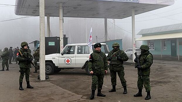 Пять экс-сотрудников "Беркута" ожидают обмена на КПП в Донбассе