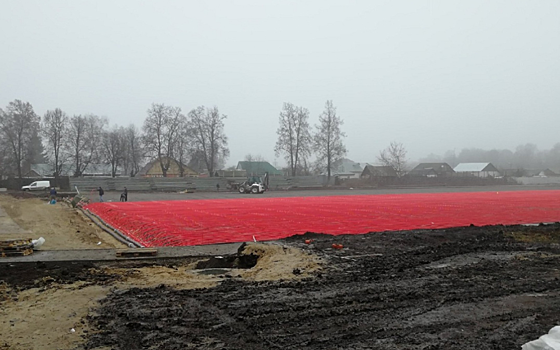 Футбольное поле с подогревом появится в Рыбном в конце мая