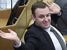 Власов заявил, что его исключили из ЛДПР за предательство интересов