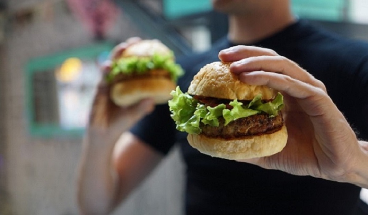 Общепит нужно проверять, чтобы не травились россияне