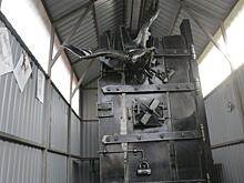 Тюремная дверь и орёл. Скульптор Капралов создал знак к юбилею Достоевского